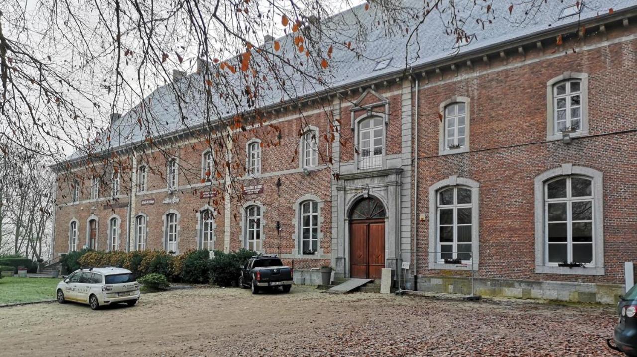 Domaine Le Haut-Vent Fosses-La-Ville Buitenkant foto